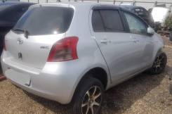 Toyota Yaris. Yaris 08г 1.3 АТ серебро