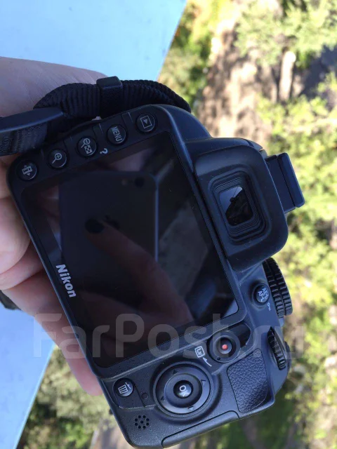 Nikon D3100. 20 � ����� ��, ���: 14� � ����� ����