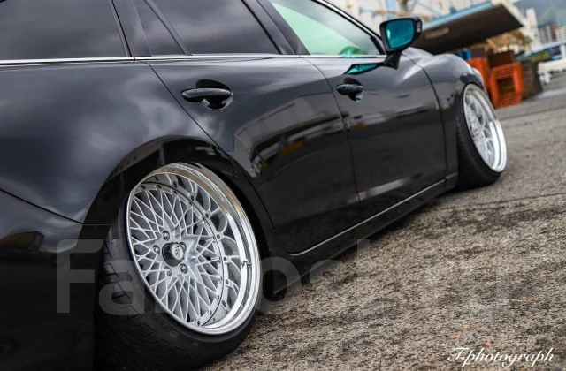 SSR Formula Mesh. 10.0x19", 5x100, 5x112, 5x114.3, 5x120, 5x130. ��� ����� �� ���������� ����
