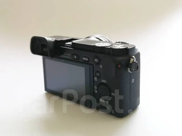 Sony Alpha ILCE-6000. 20 � ����� ��, ���: 3� ����