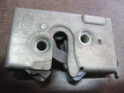 Замок двери. Audi 80, 8C0 Audi 90, 8C0 Двигатели: 1Y, 1Z, 3A, 6A, 7A, AAD, AAH, AAR, AAS, AAZ, ABB, ABC, ABK, ABM, ABT, ABY, ACE, ACZ, ADA, ADP, ADU...
