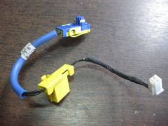 Подушка безопасности. Audi A4, 8E2, 8E5, 8H7 Audi S4, 8E2, 8E5, 8H7 Двигатели: AKE, ALT, ALZ, AMB, AMM, ASN, AVB, AVF, AVJ, AVK, AWA, AWX, AYM, BAU, B...