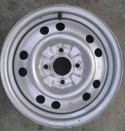 Nissan. 6.0x15", 4x114.30, ET35, ЦО 66,1 мм.