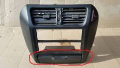 Бардачок. Mitsubishi: RVR, Space, Chariot, Town Box, Chariot Grandis, Space Runner Двигатели: 4G63, 4G64, 4G93, 6G72