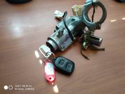 Личинка замка. Toyota Ipsum, CXM10, CXM10G, SXM10, SXM10G, SXM15, SXM15G Toyota Gaia, ACM10, ACM10G, ACM15, ACM15G, CXM10, CXM10G, SXM10, SXM10G, SXM1...