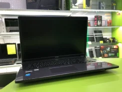 DNS Gamer. 17.3", 2,4����, ��� 8 ��, ���� 500���, WiFi: 1, Bluetooth: 1, ����������� �� 2��. ����