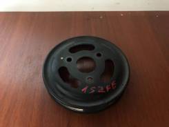 Шкив помпы. Toyota Vitz, SCP10, SCP13 Двигатели: 1SZFE, 2SZFE