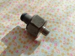 Датчик детонации. Toyota: Vista, Cressida, Crown, Camry, Soarer, Mark II, Cresta, Carina ED, Corona Exiv, Supra, Chaser Двигатели: 1VZFE, 3SFE, 7MGE...