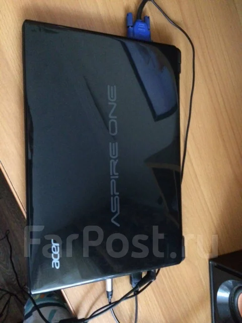 Acer Aspire One 756-877B1kk. 11.6", 1 400����, ��� 2048 ��, ���� 500���, WiFi: 1, Bluetooth: 1, ����������� �� 3��. ����