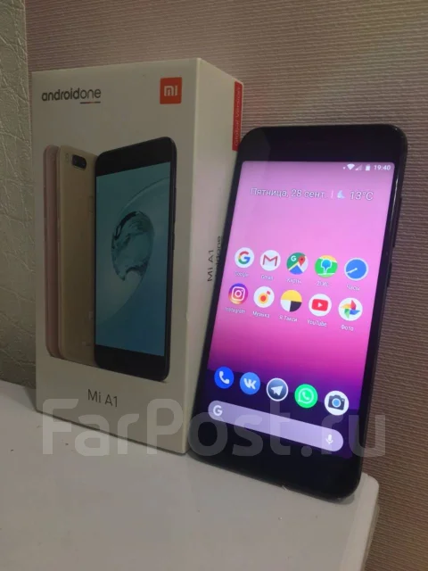 Xiaomi Mi A1. �/�, ������, 4G LTE, Dual-SIM ����