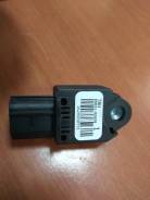 Датчик airbag. Toyota: Premio, Allion, Avensis, Scion, Corolla Verso, Corolla, Aygo Двигатели: 1AZFSE, 1ZZFE, 1ADFTV, 1AZFE, 2ADFHV, 2ADFTV, 2AZFSE, 3...