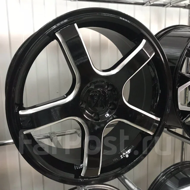 Touchdown. 8.0x18", 5x100, ET45, �� 73,1���. ����