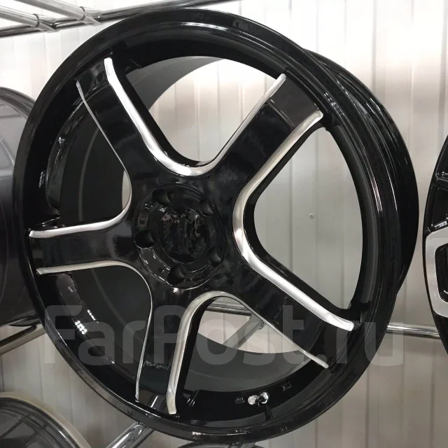 Touchdown. 8.0x18", 5x100, ET45, �� 73,1���. ����