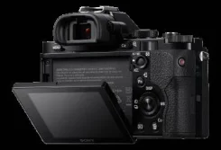 Sony Alpha ILCE-7 Kit. 20 � ����� ��, ���: 3� ����