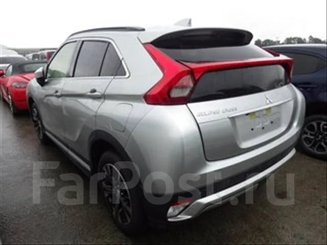 Mitsubishi Eclipse Cross ����