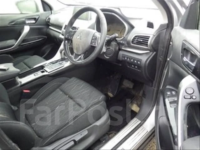 Mitsubishi Eclipse Cross ����