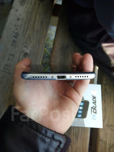 ZTE Blade V7. �/�, �����, 3G, 4G LTE, Dual-SIM ����