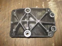 Крепление компрессора кондиционера. Ford Transit Connect, TC7 Ford Focus, CAK Ford Fiesta, DX