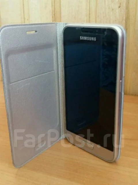 Samsung Galaxy J1. �/� ����