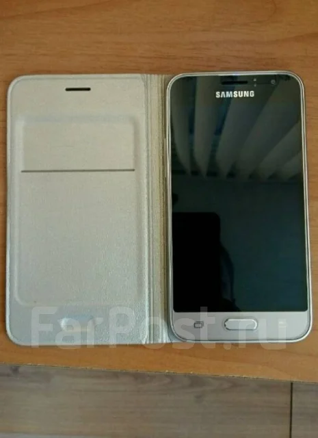 Samsung Galaxy J1. �/� ����