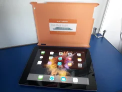 Apple iPad 2 ����