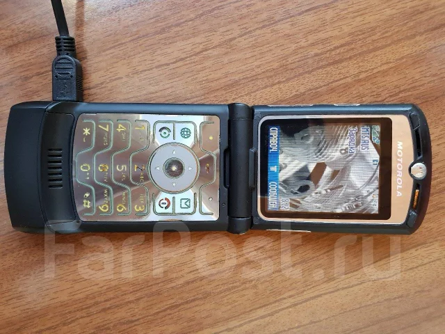 Motorola RAZR V3. �/� ����