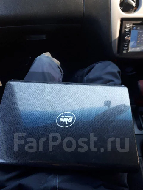 DNS. 15.6", 2 500����, ��� 6 ��, ���� 500���, WiFi: 1, Bluetooth: 1, ����������� �� 2��. ����