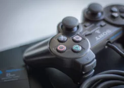 Sony PlayStation 2 ����