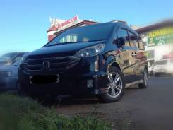 Honda Stepwgn. автомат, передний, 2.4 (162 л.с.), бензин, 151 000 тыс. км