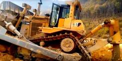 Caterpillar D9R. Бульдозер, 18 000 куб. см., 49 000,00 кг.