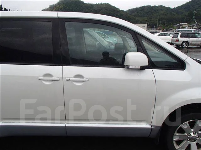 Mitsubishi Delica D:5. CV5W ����