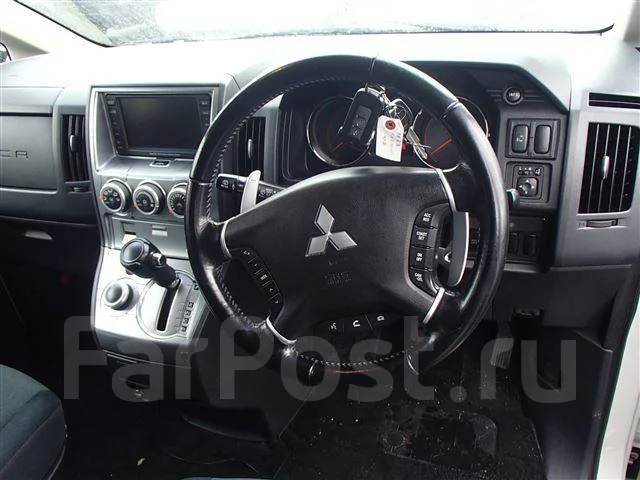 Mitsubishi Delica D:5. CV5W ����