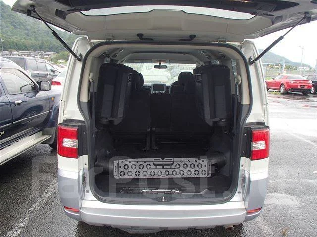 Mitsubishi Delica D:5. CV5W ����