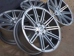 Vossen CV4. 8.0x17", 5x114.30, ET31, ЦО 73,1 мм.