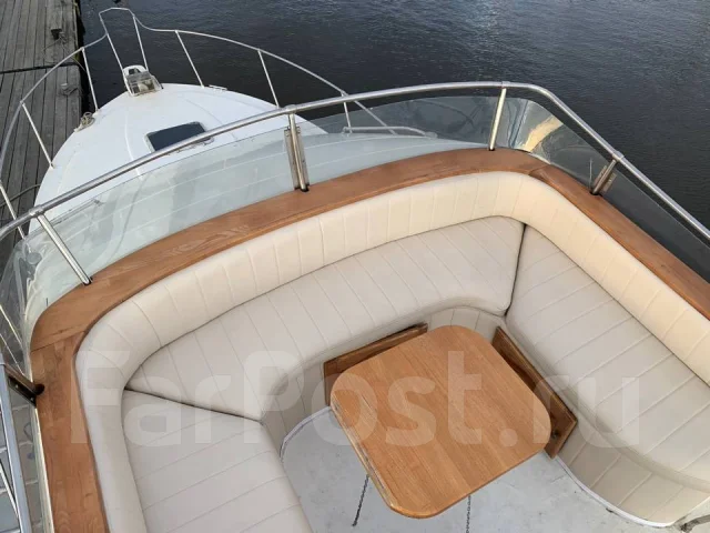 Bayliner. 1990 ���, ����� 10��., ��������� ������������, 425��.�., ������ ����