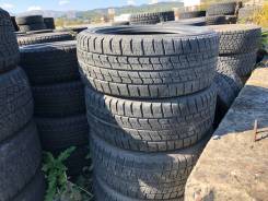 Goodyear. Зимние, 2012 год, 10 %, 2 шт