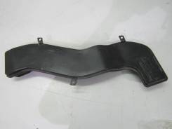 Патрубок воздухозаборника. Volvo S40, MH68, MS20, MS21, MS38, MS43, MS66, MS68, MS75, MS76, MS77 Volvo V50, MW20, MW43 Двигатели: B4164S3, B4184S11, B...