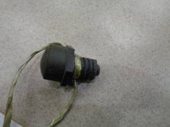 Отбойник капота Ford Focus 1 1998-2004 Номер OEM 6483712