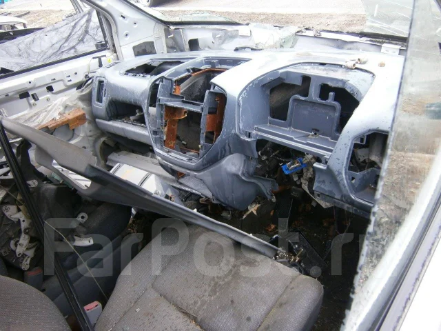 Mitsubishi Dingo ����