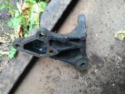 Кронштейн опоры двигателя. Toyota: Platz, ist, Vios, Vitz, Corolla Axio, Soluna Vios, Porte, WiLL Vi, Echo, Corolla, Probox, Yaris Verso, Funcargo, Ya...