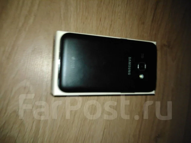 Samsung Galaxy J1. �/�, ������ ����