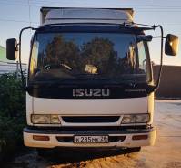 Isuzu Forward, 1999 в Благовещенске Isuzu Forward. Продается грузовик , 8 200 куб. см., 3 000 кг., 4x2