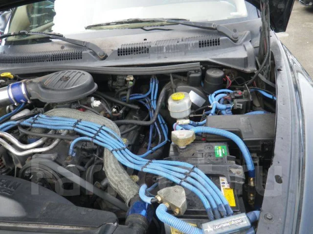 Dodge Durango. VIN 1B4HS28Y7XF562047, 5.2 ����