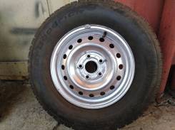 Комплект зимних покрышек 215/70 R15 BFGoodrich Winter Slalom. 6.0x15" 5x114.30 ET50 ЦО 64,1 мм.