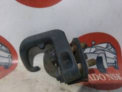 Крюк буксировочный. Toyota Land Cruiser Prado, KZJ95, KZJ95W, TRJ120W, RZJ95W, RZJ95, VZJ90, КZJ95, GRJ125W, KDJ120W, LJ120, VZJ95, GRJ120W, VZJ120W...