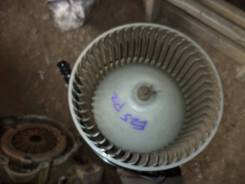 Мотор печки. Nissan Caravan, CQGE25, CSGE25, CWGE25, CWMGE25, DQGE25, DSGE25, DWGE25, DWMGE25, QE25, QGE25, SE25, SGE25, VPE25, VRE25, VWE25, VWME25