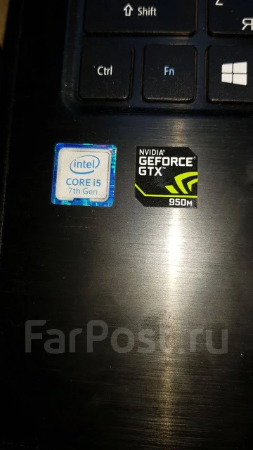Acer Aspire E15. 2,5����, ��� 8 ��, ���� 1 000���, WiFi: 1, Bluetooth: 1, ����������� �� 12��. ����