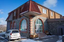 Продам Коттедж в центре Артема. Улица Пушкина 13, р-н центр, площадь дома 608 кв. м., централизованный водопровод, электричество 30 кВт, отопление эле...