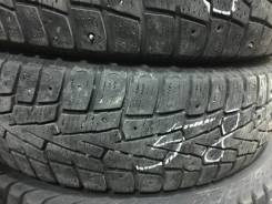 Roadstone. Зимние, шипованные, 2012 год, 60 %, 2 шт