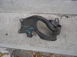 Крепление компрессора кондиционера. Toyota Cami, J102E, J122E Двигатели: K3VE, K3VT